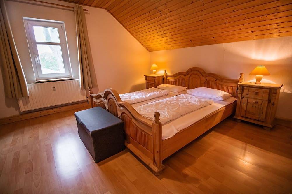 Ganze Wohnung, Bauernhof Fewo 1 - Ferienhof Am Birkensee 55125 in Detern, Nordseeküste