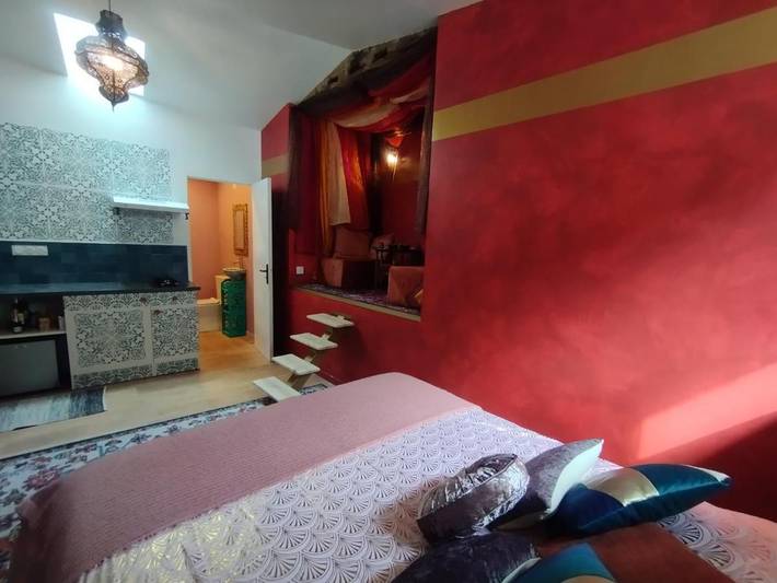 Gîte pour 5 personnes, avec sauna et jacuzzi, animaux acceptés à Mensignac - 3