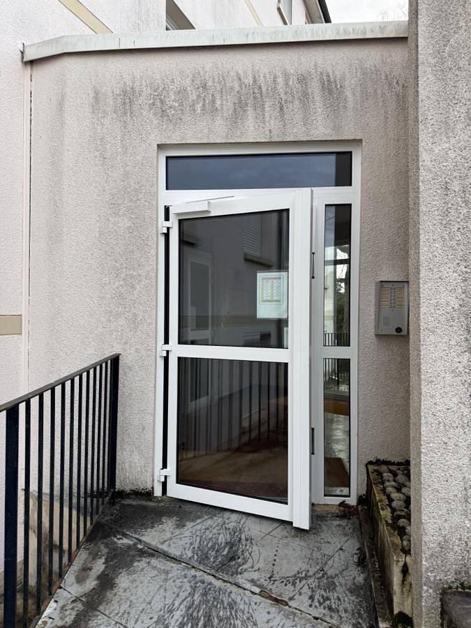 Gîte pour 3 personnes à Fleury-les-Aubrais - 2