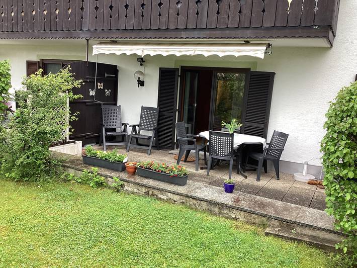 Gîte pour 4 personnes, avec balcon/terrasse et terrasse, adapté aux familles à Bad Endorf - 2