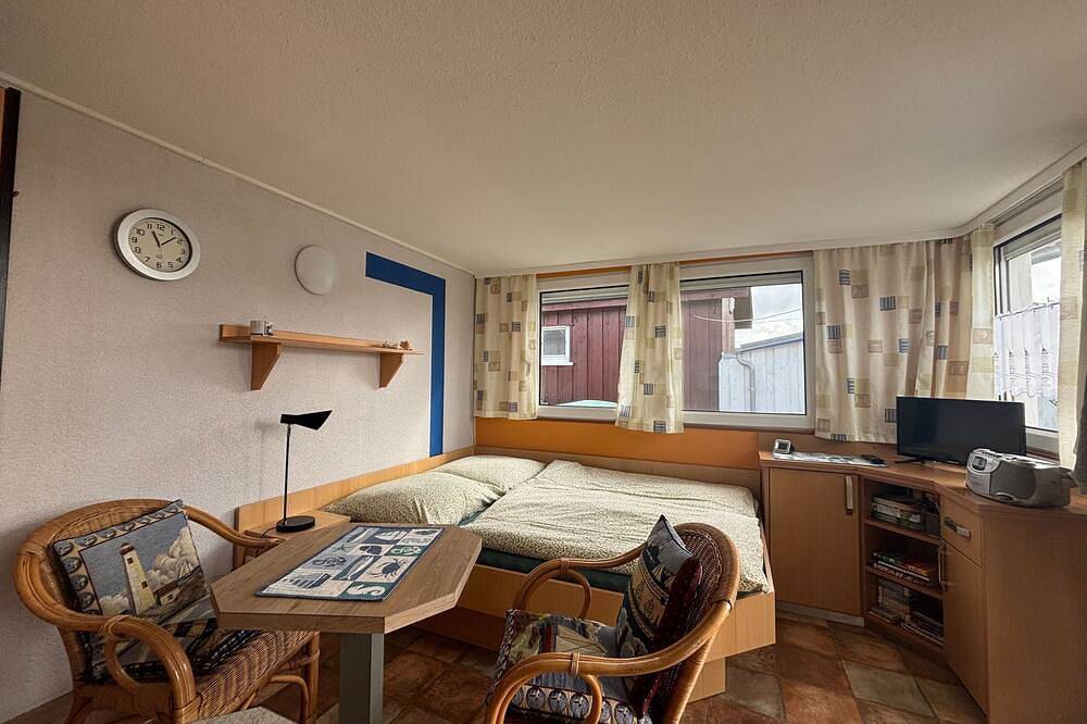 Apartamento entero, 1 room apartment - Holiday home Boddenblick in Neuendorf Hiddensee Island, Hiddensee