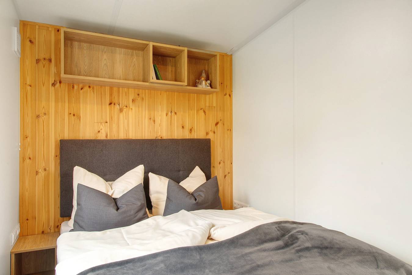 Vakantiehuis 'Tinyhaus 1' met Uitzicht op de Bergen, Wi-Fi en Airconditioning, foto 15