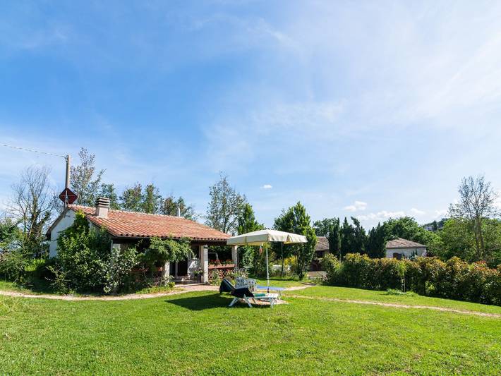 Ferienhaus für 2 Personen, mit Terrasse und Garten sowie Sauna und Pool, kinderfreundlich in Marche - 3
