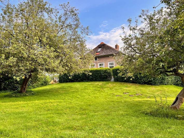 Appartement de vacances pour 3 personnes, avec Terrasse ainsi que Jardin et Vue