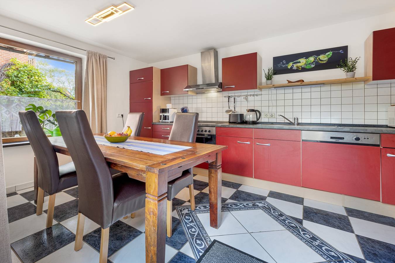 Ganze Wohnung, Ferienwohnung 'Einzimmer-Appartement' mit privater Terrasse und Wlan in Bad Gandersheim, Harzvorland