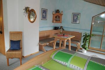 Holiday Apartment for 4 People in Ruhpolding, Upper Bavaria, Photo 4