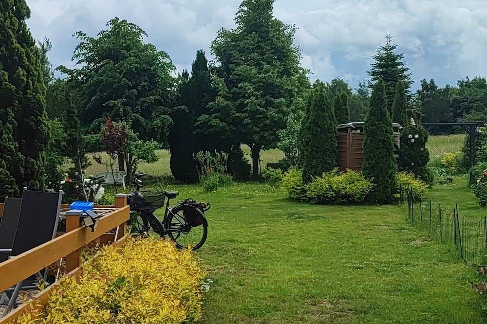 Schönes Ferienhaus „Heimat\" und Stellplätze in Naturidylle, Haustierfreundlich in Kołczewo, Stettiner Haff