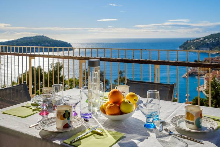 Vacation rental for 6 people, with Balcony and Yard in Villefranche-sur-Mer