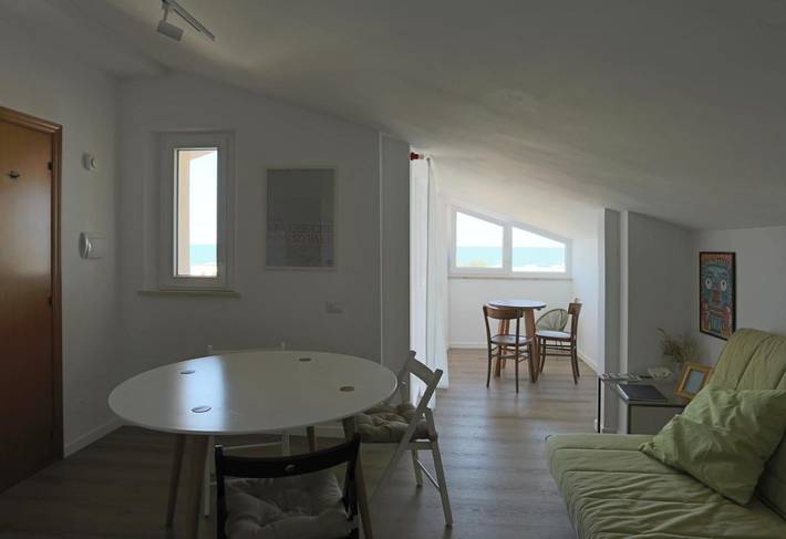 Appartamento per 4 persone, con terrazza e giardino nonché panorama, con animali domestici in Porto Potenza Picena