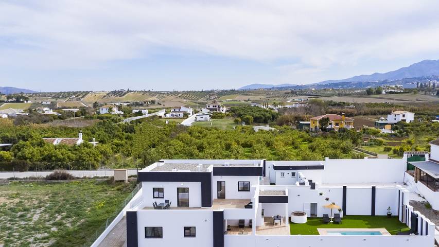 Casa rural para 12 personas, con terraza y jardín en Alhaurín el Grande - 3