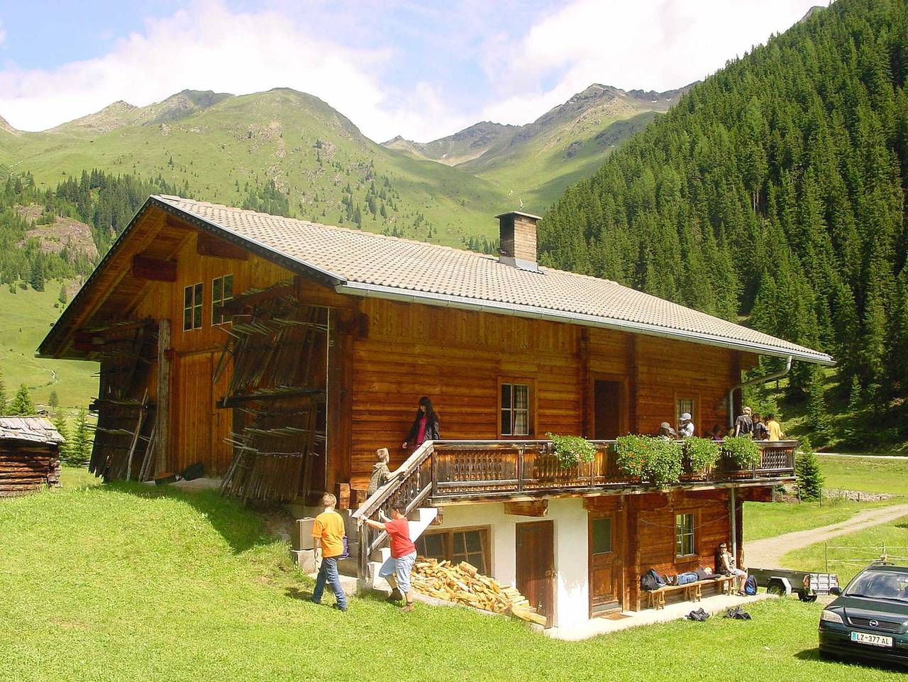 Almhütte Gutwenger - Unterstalleralm in Innervillgraten, Osttirol