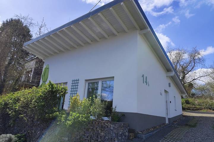 Ferienhaus für 4 Personen, mit Terrasse und Garten an der Mosel