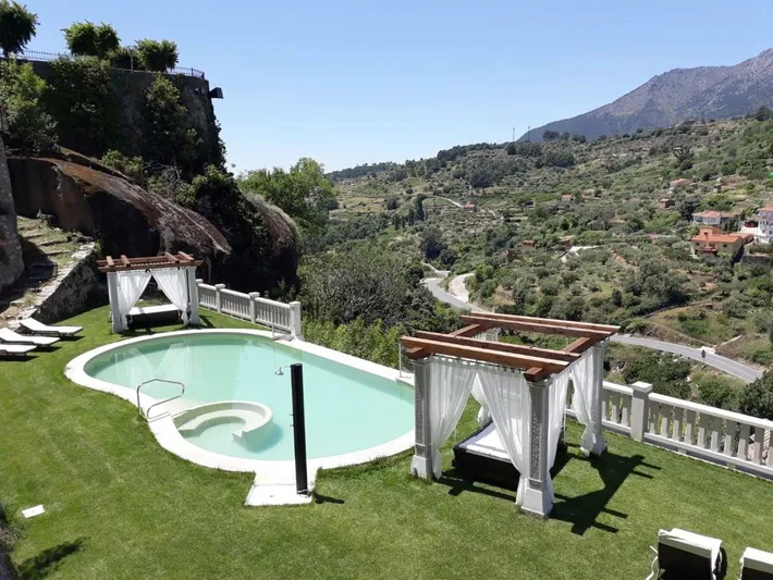 Maison d’hôte pour 2 personnes, avec piscine et jacuzzi ainsi que jardin et sauna - 1