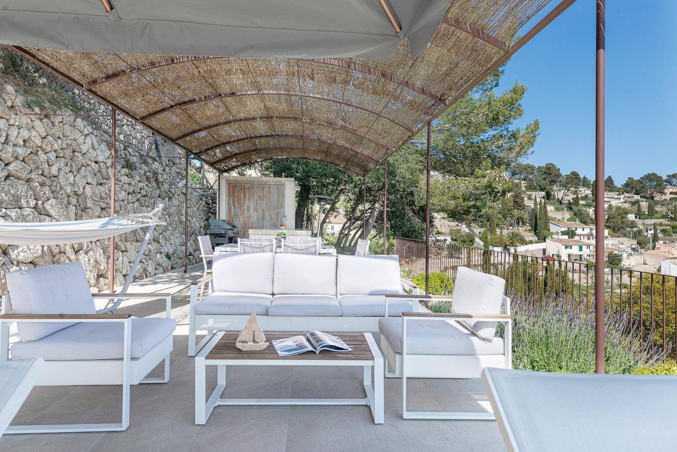 Can Cabellut in Galilea, Puigpunyent