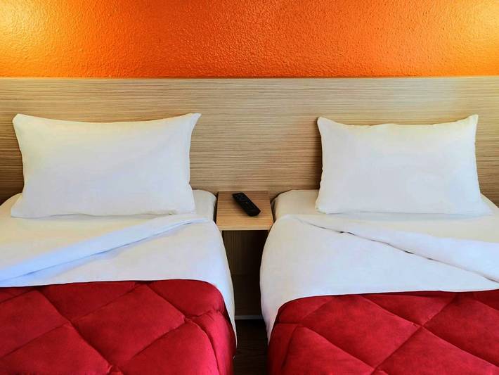 Hôtel pour 3 personnes, avec vue à Sochaux (Doubs) - 3