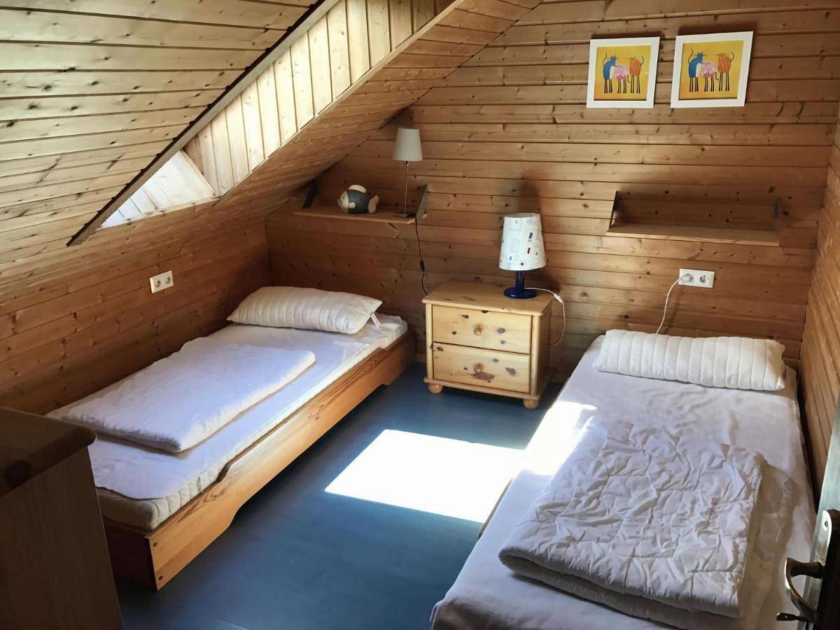 Five-Bedroom Holiday Home in Silbersee, Frielendorf