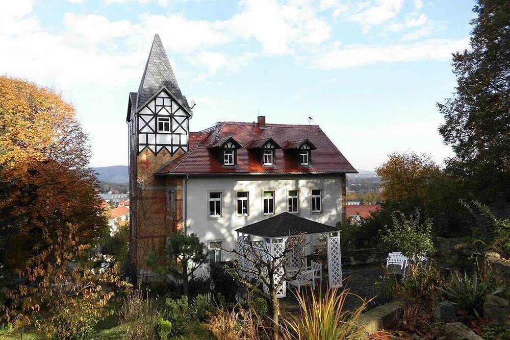 2 Norit Schlosser Komfortable Ferienresidenz in Heidenau, Elbsandsteingebirge