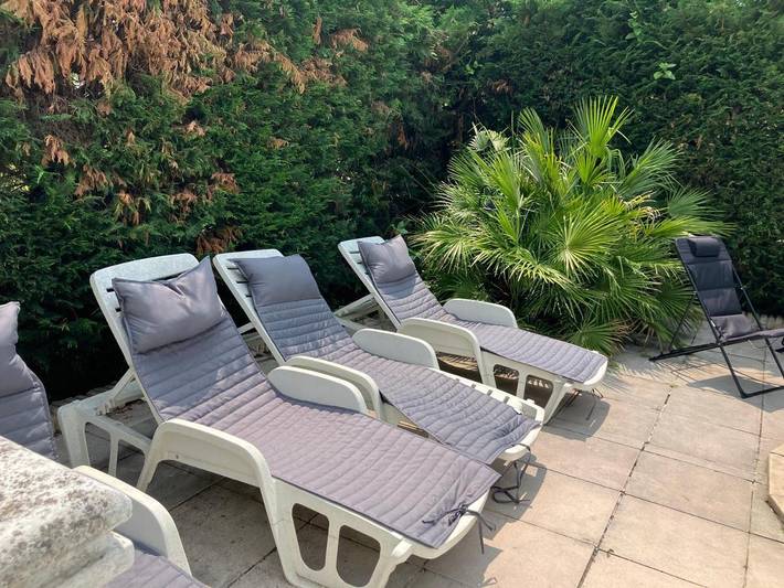 Villa pour 10 personnes, avec vue ainsi que jardin et piscine à Alès - 2