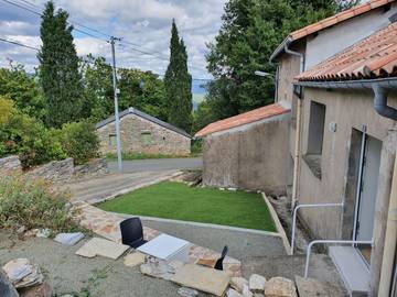 Gîte pour 4 personnes à Vieussan