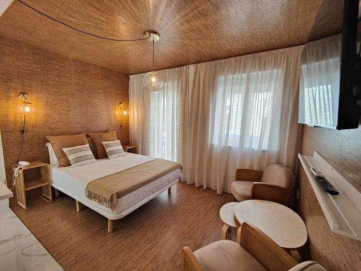Apartamento de férias para 6 pessoas, com jacuzzi e piscina em Vila Nova de Milfontes