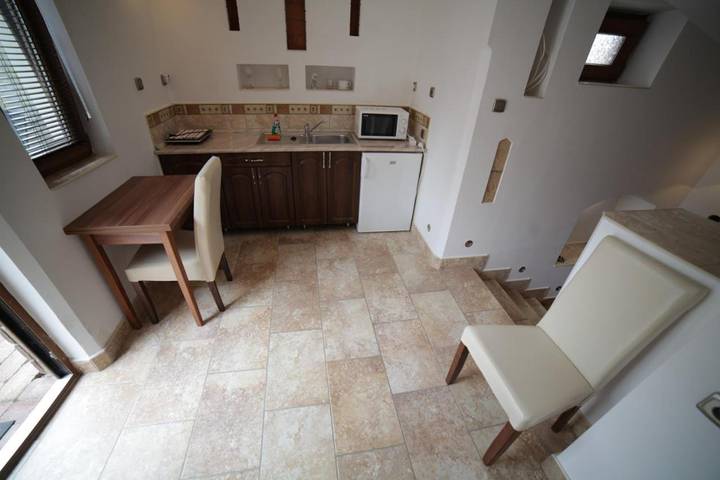 Gîte pour 2 personnes, avec terrasse ainsi que vue et jardin à Eger - 2