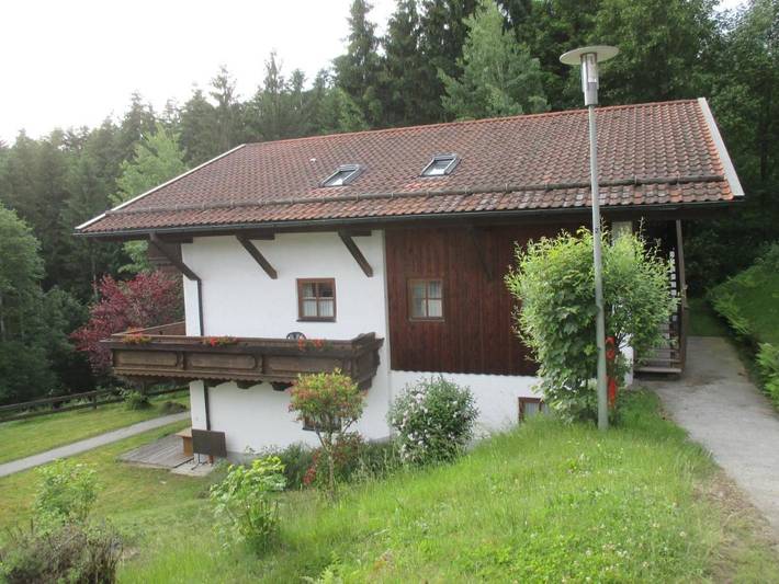 Ferienwohnung für 5 Personen, mit Ausblick und Sauna sowie Pool und Garten in Hauzenberg - 2