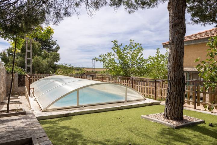 Casa rural para 22 personas, con Jardín en Provincia de Madrid - 2