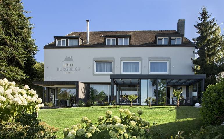 Hotel Burgblick - Einzelzimmer Standard in Badenweiler, Südschwarzwald