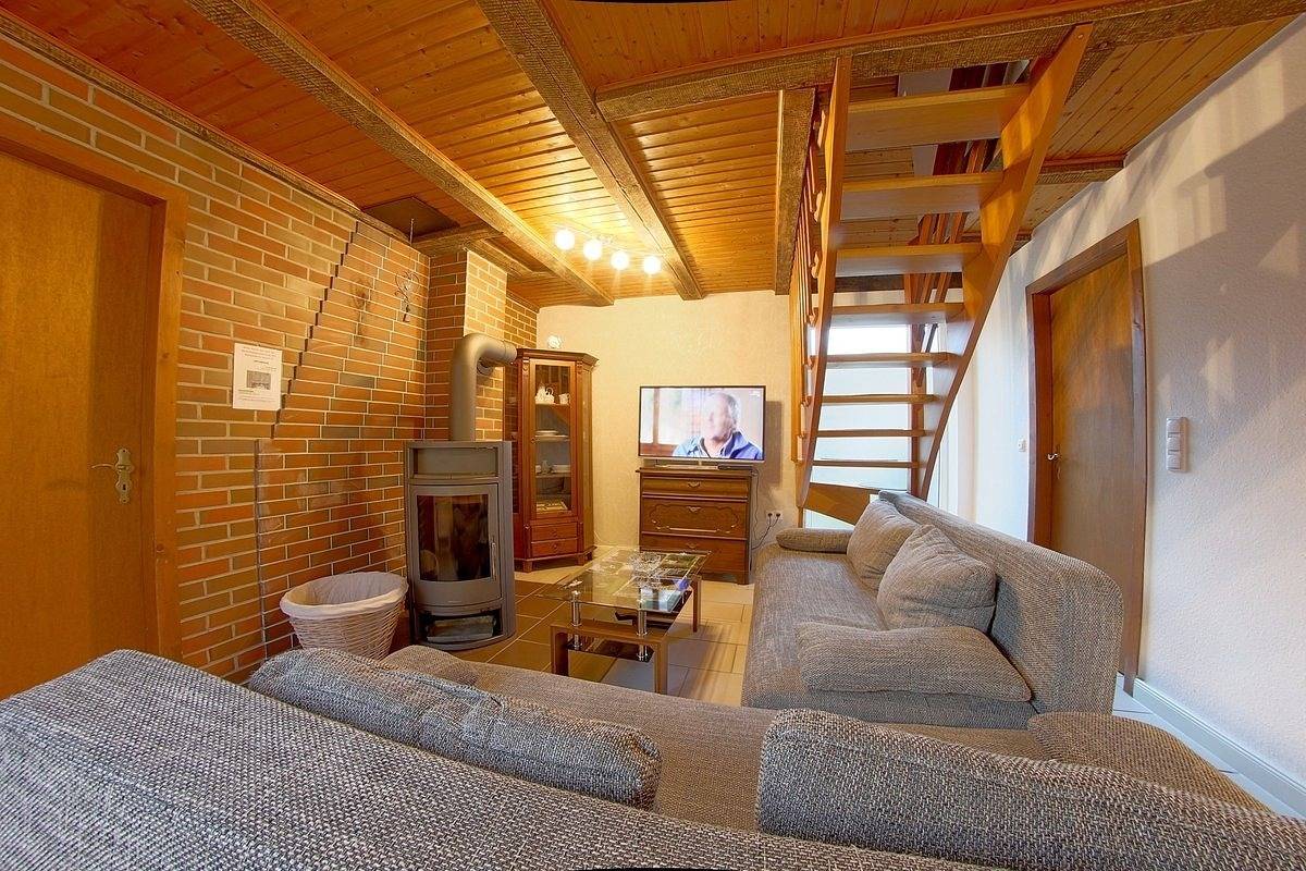 Dat lütte Hus in Dorum, Cuxland