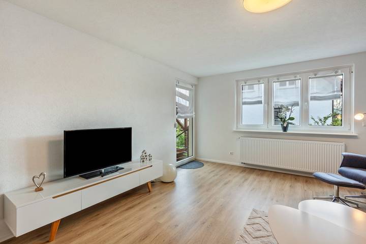 Hel lejlighed, Holiday Apartment 'K5' with Private Terrace, Shared Garden and Wi-Fi in Wehr (Baden-Württemberg), Syd-Sorteskoven