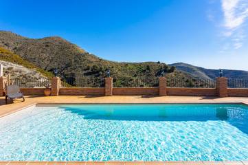 Villa for 10 Guests in Nerja, Costa del Sol, Picture 3