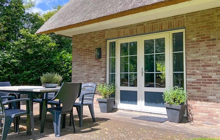 Ferienhaus für 8 Personen, mit Terrasse und Garten in Overijssel - 2