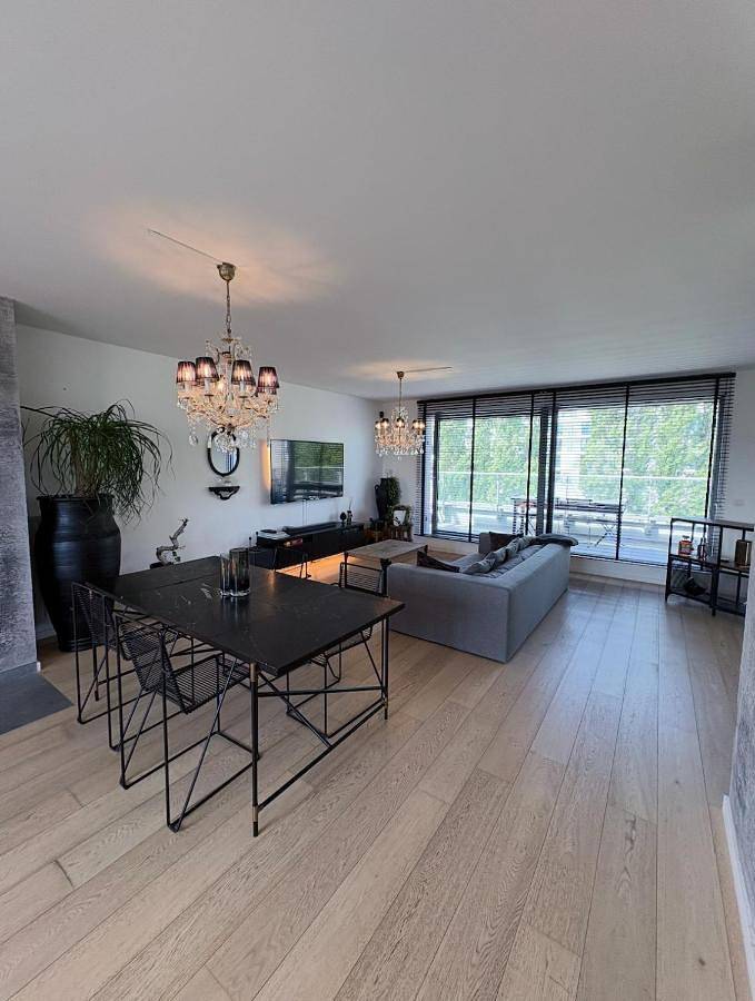 Gîte pour 3 personnes, avec terrasse et vue, animaux acceptés à Uccle