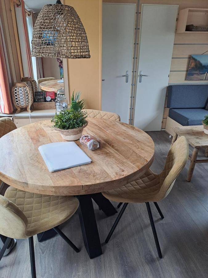 Ferienhaus für 4 Personen, mit Terrasse und Garten sowie Ausblick in Serooskerke - 3