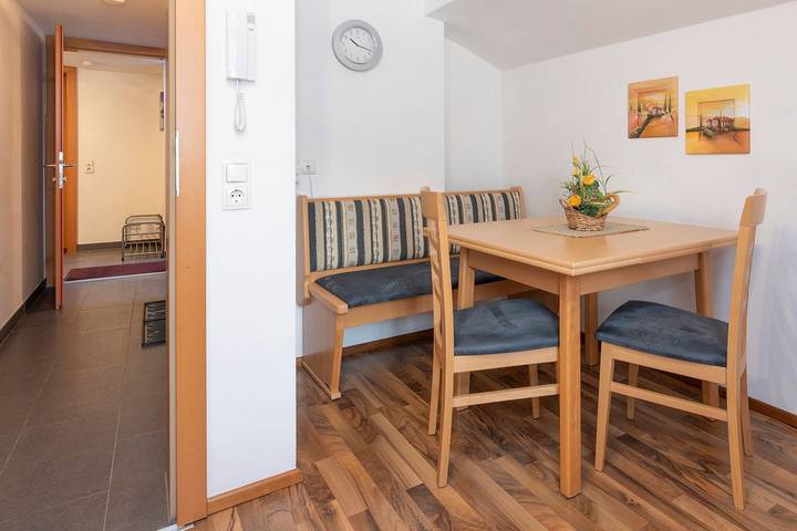 Ganze Wohnung, "Entspannender Urlaub in der Ferienwohnung Sahin 6 in Bartholomaeberg!" in Bartholomäberg, Schruns-Tschagguns