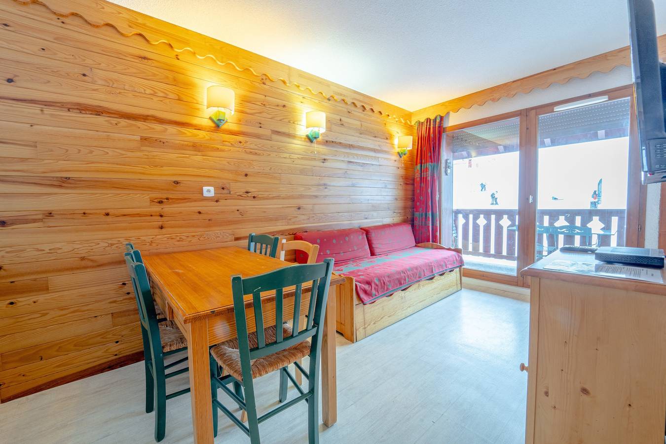 Apartamento entero, Apartamento vacacional "Sfl 1 Couchages" con balcón, piscina compartida y Wi-Fi in Saint-François-Longchamp, Le Grand Domaine