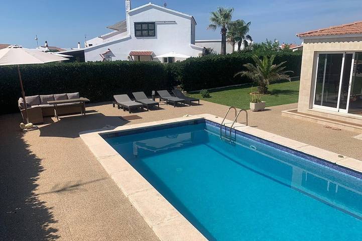 Maison pour 6 personnes, avec jardin, animaux acceptés à Cap d'Artrutx