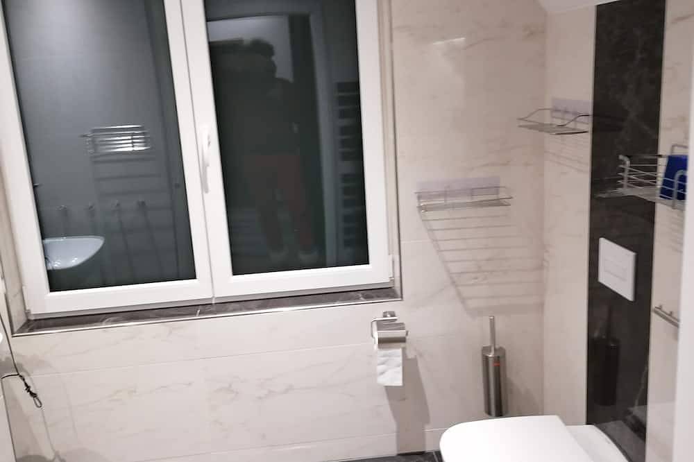 Ganze Wohnung, Fewo für 4 Personen - Exclusiver Spa, Whirlpool, uvm. in Großräschen, Lausitzer Seenland