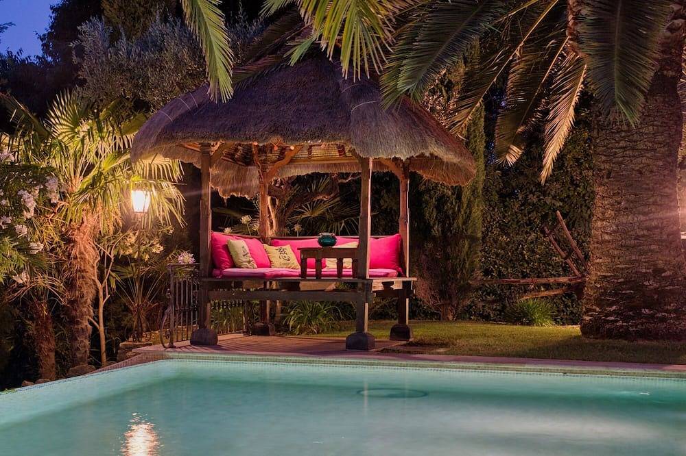 Villa Cha Cha Cha – Luxury Private Villa with Heated Infinity Pool – Draguignan, in Draguignan, Draguignan region