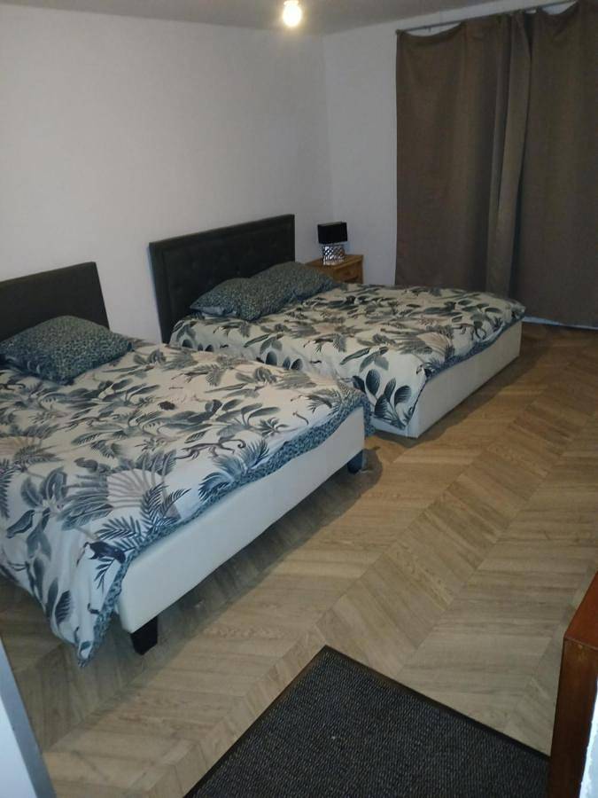 Appartement de vacances pour 6 personnes, avec jardin et vue