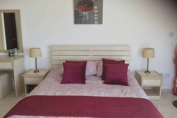 Villa for 4 People in Northern Cyprus, Cyprus, Photo 2