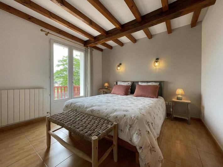 Location de vacances pour 4 personnes, avec jardin à Hélette - 4