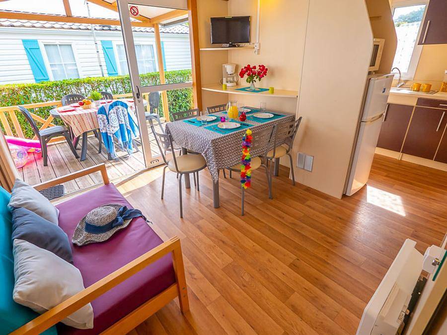 Camping maeva Club Les Dinosaures - Chalet 2 personen - Ch Cosy 1ch + Ankleide 2 pers. in Talmont-Saint-Hilaire, Vendée
