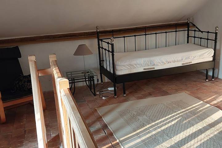 Gîte pour 5 personnes, avec jardin et piscine à Bocé - 4