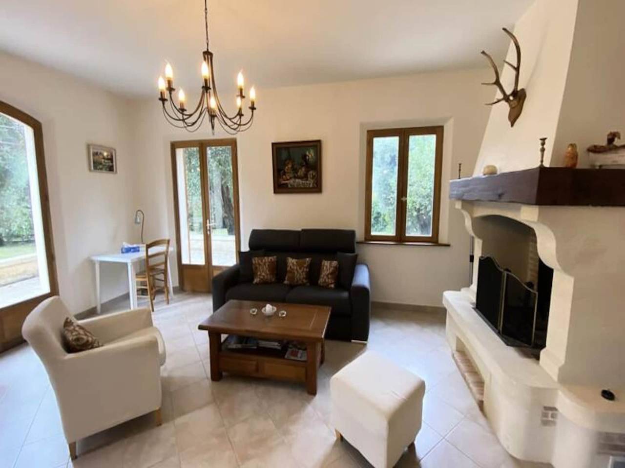Apartamento entero, Casas y Villas para 8 Personas in Tourrettes-sur-Loup, Region de Cannes