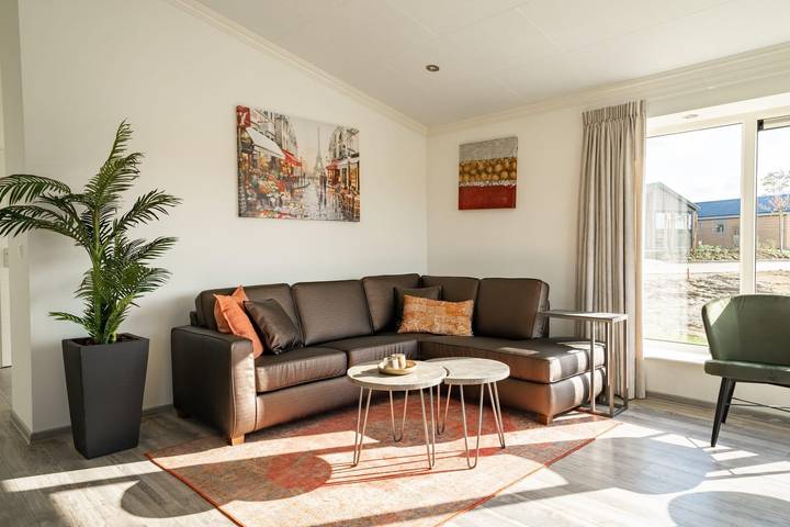 Ferienhaus für 6 Personen, mit Balkon/Terrasse und Terrasse sowie Garten in Nordbrabant - 2