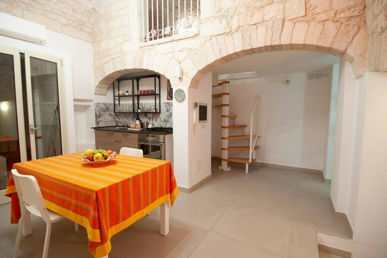Apartamento entero, Apartamento 'Twenty' con Wi-Fi y Aire Acondicionado in Noci, Region de Bari