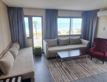 Hôtel pour 2 personnes, avec piscine ainsi que jardin et bassin pour enfant à El Jadida