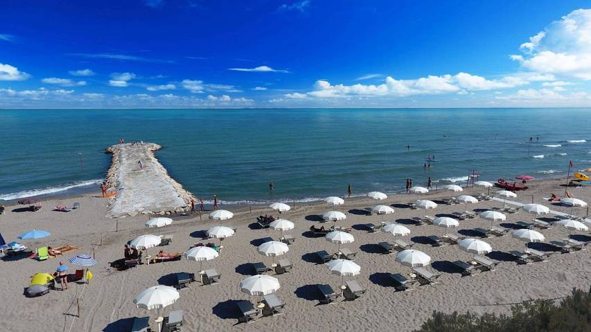 Bungalow für 3 Personen, mit Pool, kinderfreundlich in Italien - 2