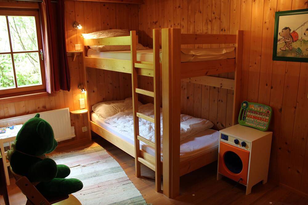 Gemütliche Holzhütte auf 1800 m, Sauna, Kachelofen, Top Ausstattung in Reichenau (Österreich), Nockberge